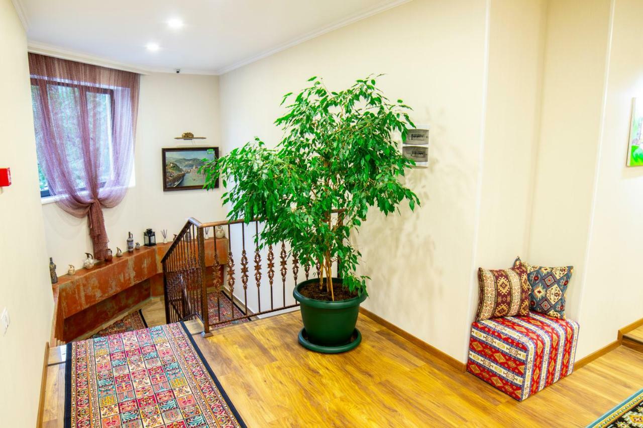 Irmisa Hotel 트빌리시 외부 사진
